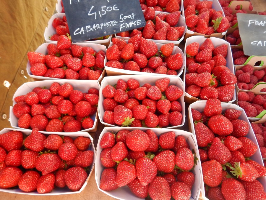 fragrant and delicious strawberries