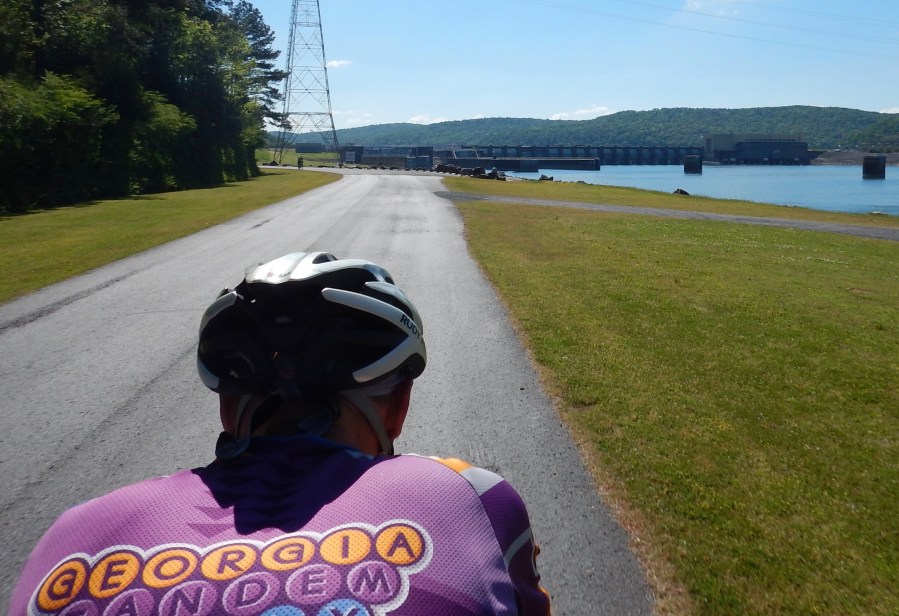 Looking at Gunthersville Dam 