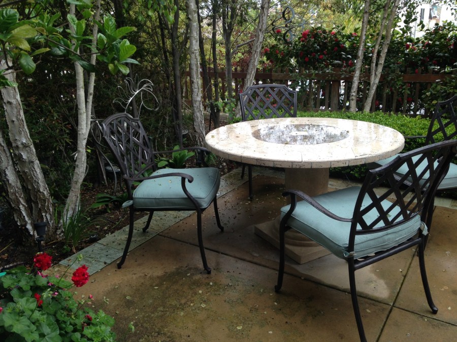 Not just a mist, actual raindrops fell from the sky!